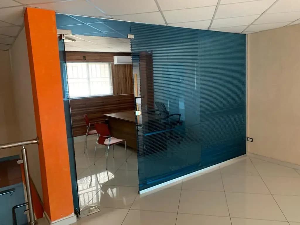 Showroom comercial en venta en Carretera de Mendoza | 565 m² — fotografía 9